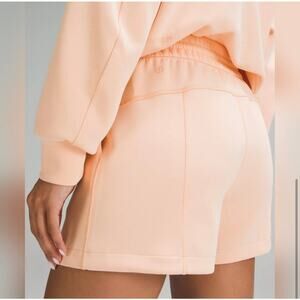 Lululemon Peach Bellini Softstreme High-Rise Short Size 14